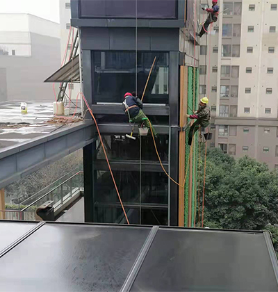 高空外墙清洁